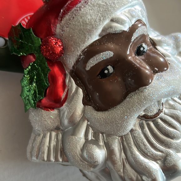 Black Santa w holly hat - Picture 3 of 4